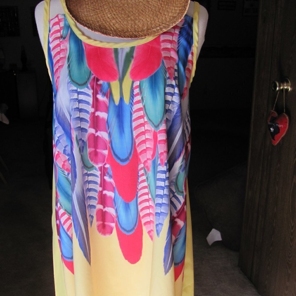 LADIES‎ FEATHER TUNIC WITH ADJUSTABLE STRAPS